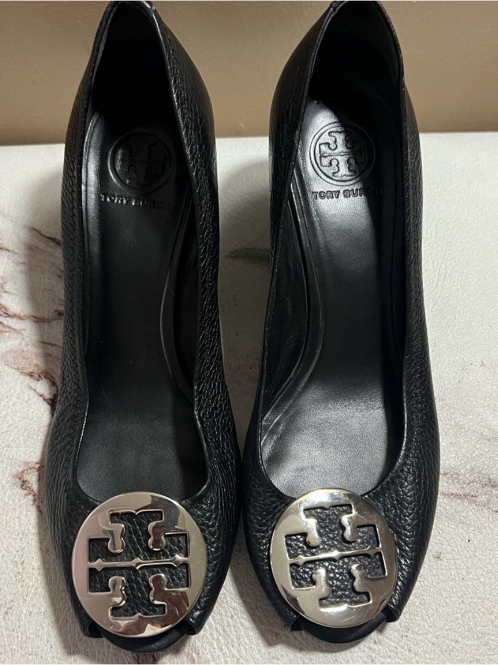 Tory Burch Black Pebbled Leather Logo Peep-Toe Pumps